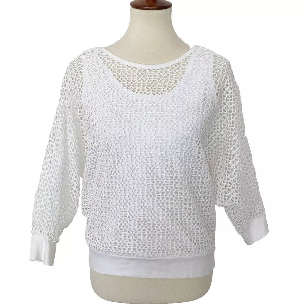 No Tag Open Weave White 3/4 Sleeve Top With Built-In Tank Size M